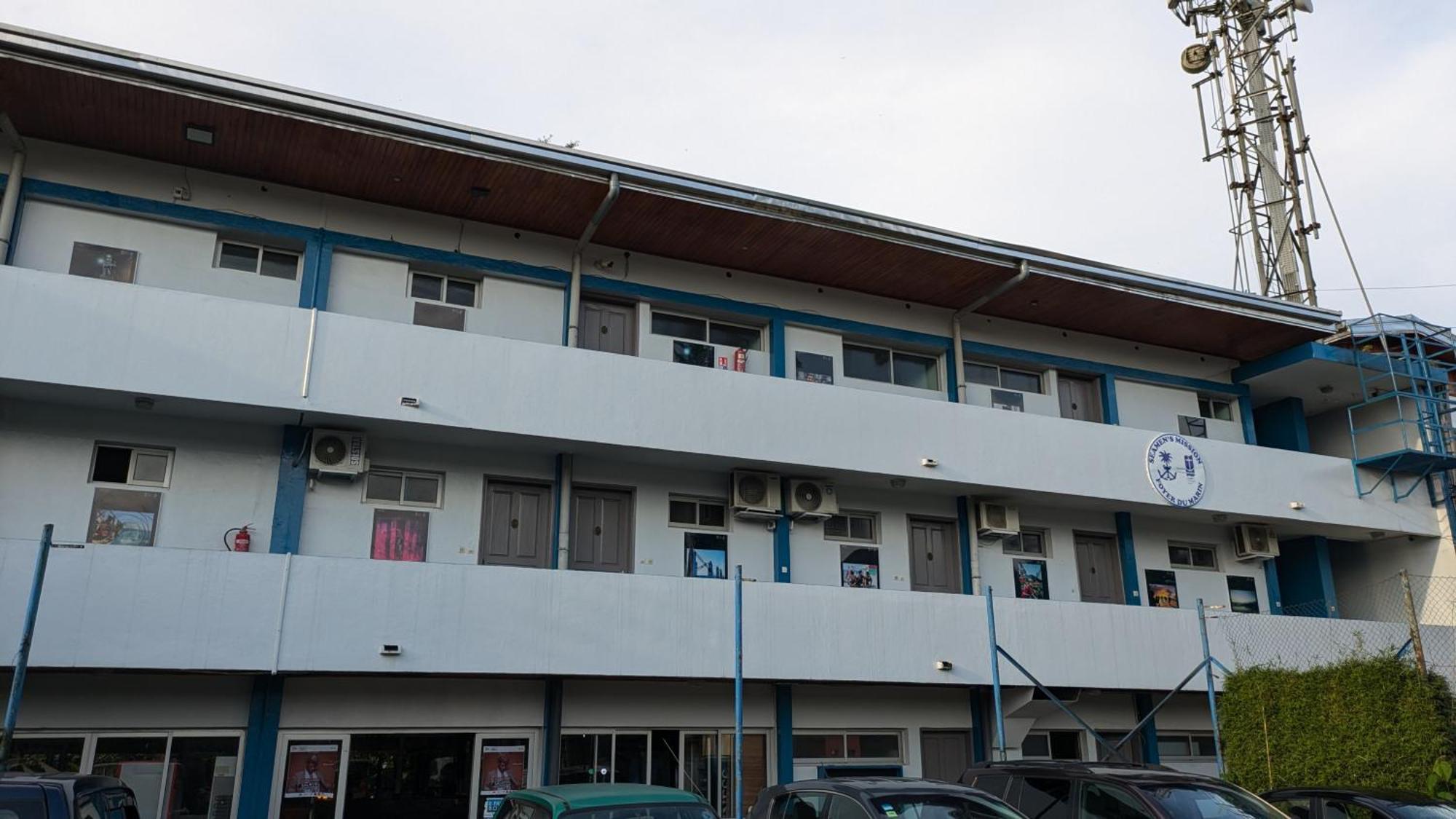 Foyer Du Marin - Deutsche Seemannsmission Douala Exterior foto