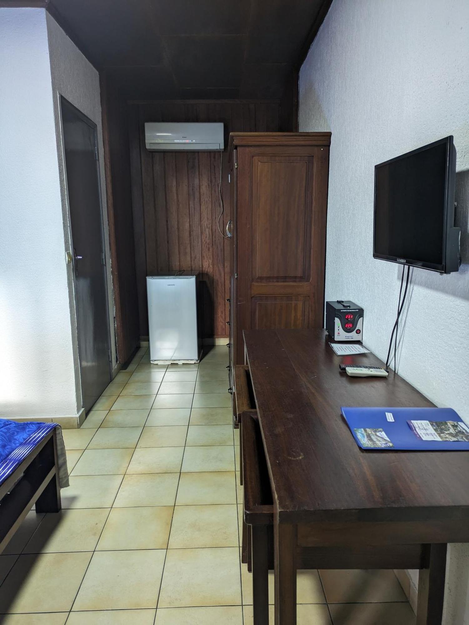 Foyer Du Marin - Deutsche Seemannsmission Douala Exterior foto